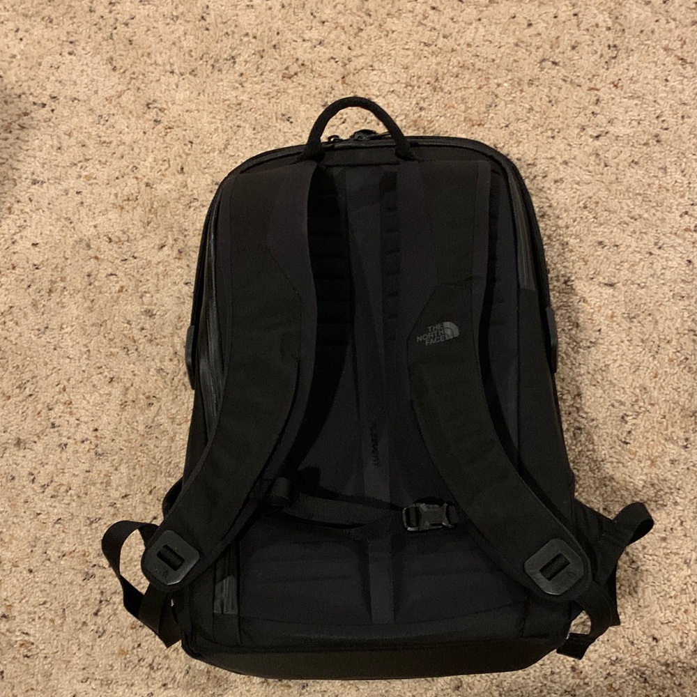 The North Face Access Pack 28L Backpack - Picture 3 of 5